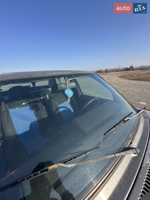 Седан Volkswagen Jetta 1989 в Ратным