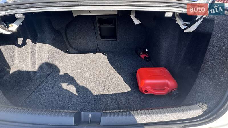 Седан Volkswagen Jetta 2016 в Пустомытах фото 4 Седан Volkswagen Jetta 2016 в Пустомытах