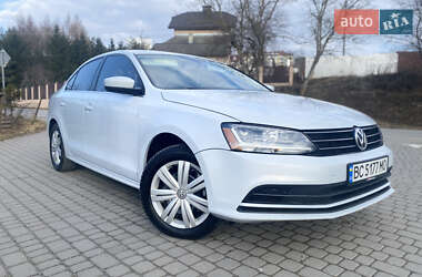 Седан Volkswagen Jetta 2016 в Львове