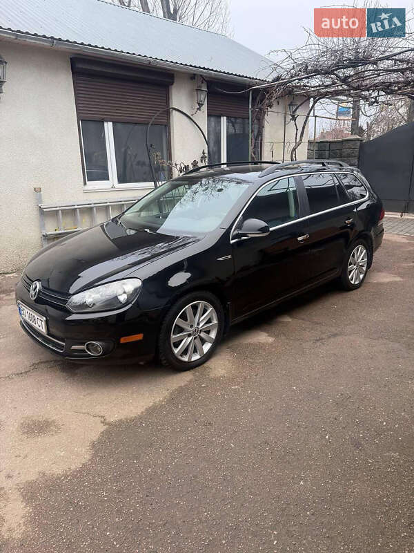 Универсал Volkswagen Jetta 2014 в Тернополе