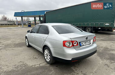 Седан Volkswagen Jetta 2008 в Ратным