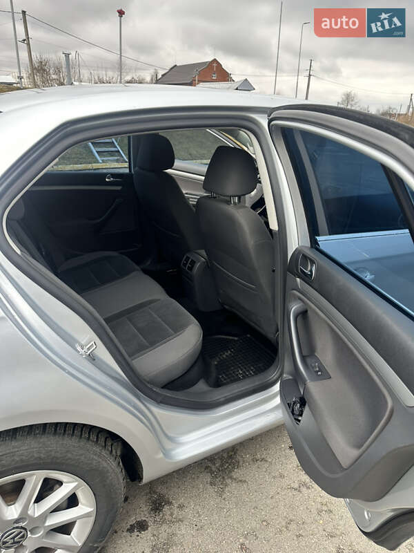 Седан Volkswagen Jetta 2008 в Ратным
