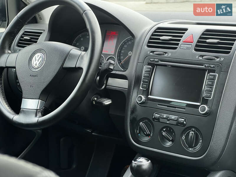 Седан Volkswagen Jetta 2008 в Рожище
