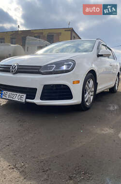 Універсал Volkswagen Jetta 2013 в Дніпрі