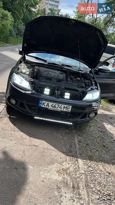 Седан Volkswagen Jetta 2011 в Киеве