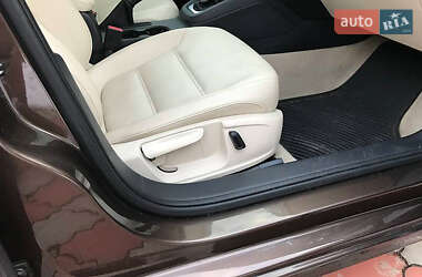 Седан Volkswagen Jetta 2014 в Львове