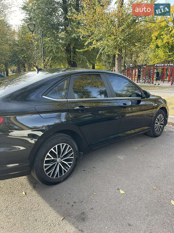 Седан Volkswagen Jetta 2019 в Кривому Розі
