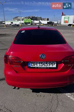 Седан Volkswagen Jetta 2014 в Одесі