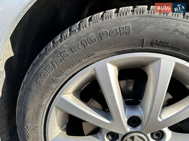 Седан Volkswagen Jetta 2013 в Смеле