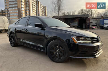 Седан Volkswagen Jetta 2016 в Сумах