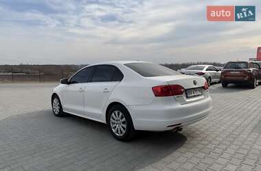 Седан Volkswagen Jetta 2012 в Хмельницькому