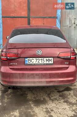Седан Volkswagen Jetta 2015 в 