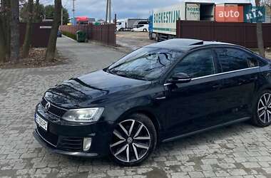 Седан Volkswagen Jetta 2012 в Львове