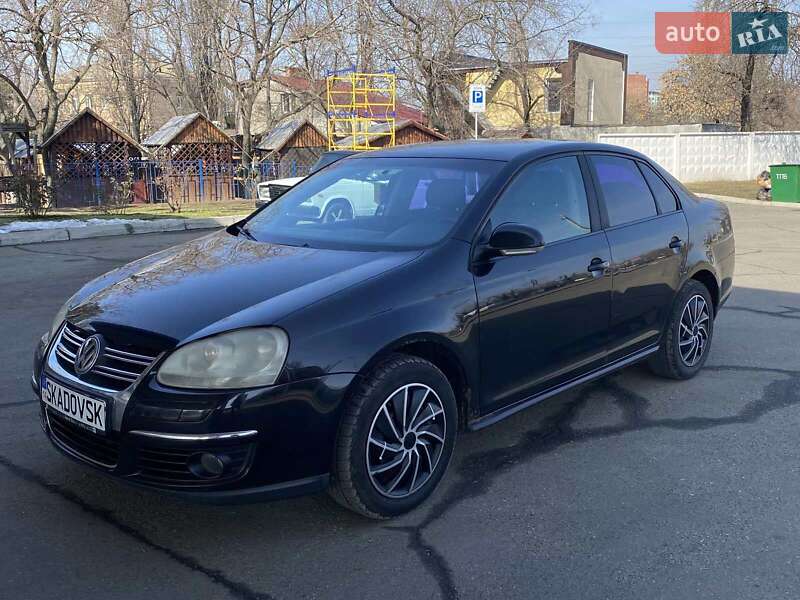 Седан Volkswagen Jetta 2006 в Миколаєві