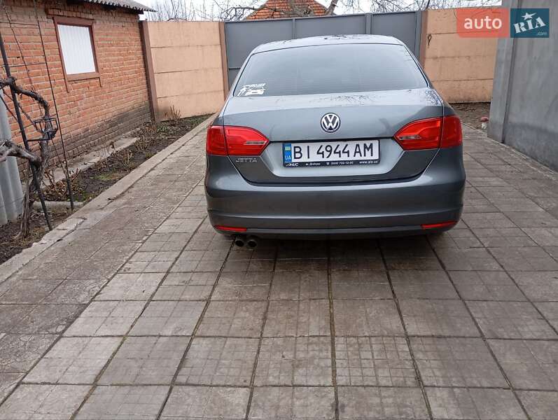 Седан Volkswagen Jetta 2013 в Чутове фото 5 Седан Volkswagen Jetta 2013 в Чутове