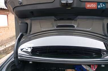 Седан Volkswagen Jetta 2013 в 