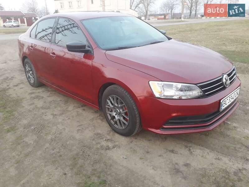 Седан Volkswagen Jetta 2016 в Окнах