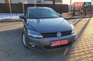 Седан Volkswagen Jetta 2013 в Луцке