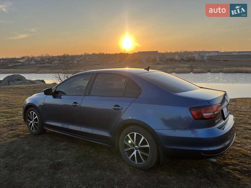 Седан Volkswagen Jetta 2016 в Кривому Розі