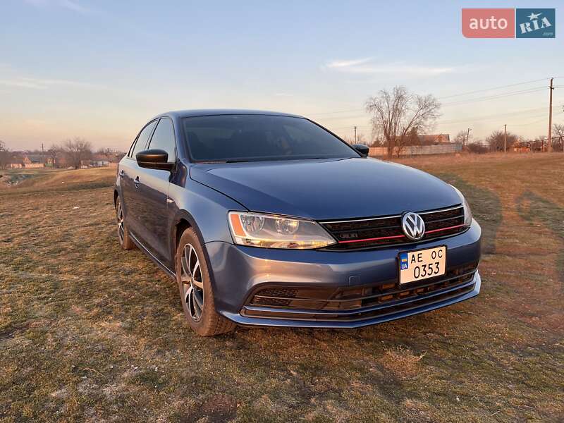 Седан Volkswagen Jetta 2016 в Кривому Розі