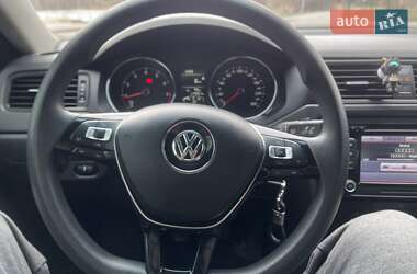 Седан Volkswagen Jetta 2015 в Кам'янському