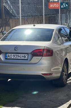 Седан Volkswagen Jetta 2012 в Мукачевому