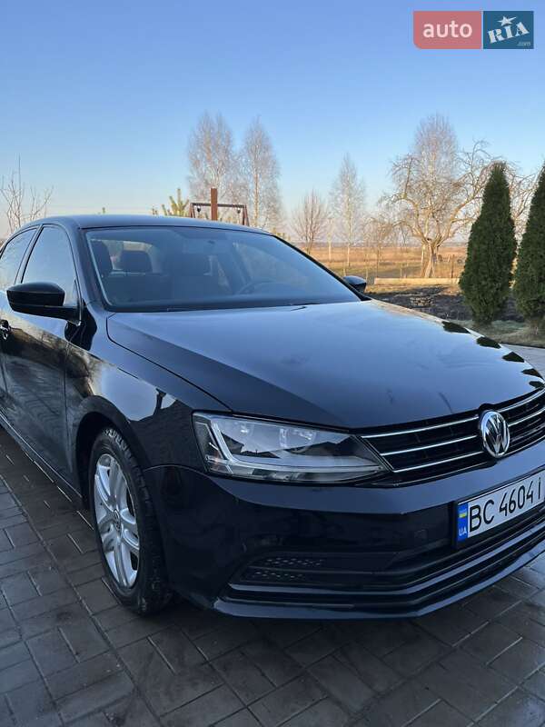 Седан Volkswagen Jetta 2017 в Львове