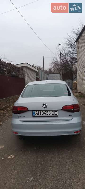 Седан Volkswagen Jetta 2016 в Смеле