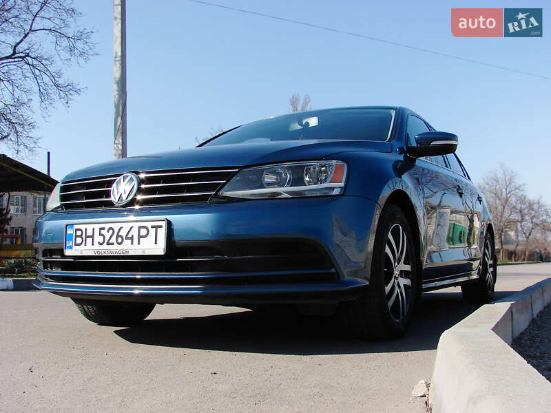 Седан Volkswagen Jetta 2016 в Одессе