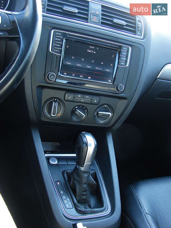 Седан Volkswagen Jetta 2016 в Одессе