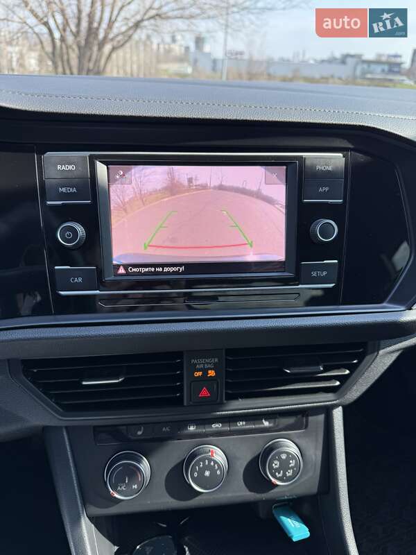 Седан Volkswagen Jetta 2019 в Кривом Роге