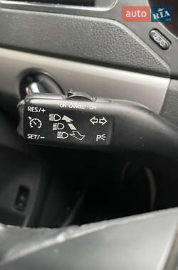 Седан Volkswagen Jetta 2014 в 