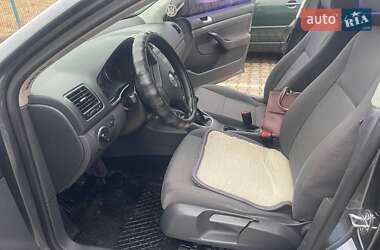 Седан Volkswagen Jetta 2008 в 