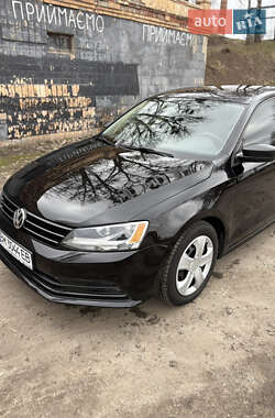 Седан Volkswagen Jetta 2016 в Ромнах