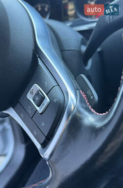 Седан Volkswagen Jetta 2016 в 