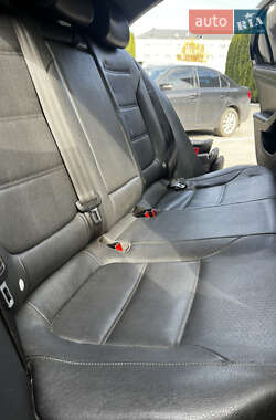 Седан Volkswagen Jetta 2011 в 