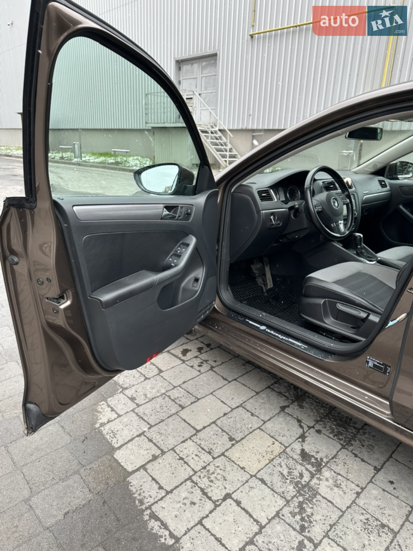 2011 Volkswagen Jetta - мініатюра 24