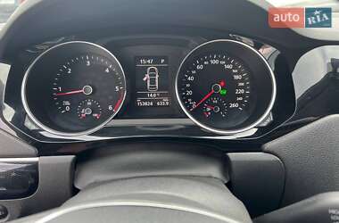 Седан Volkswagen Jetta 2016 в 