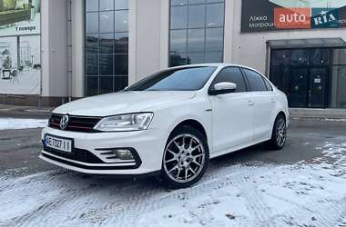 Седан Volkswagen Jetta 2012 в 