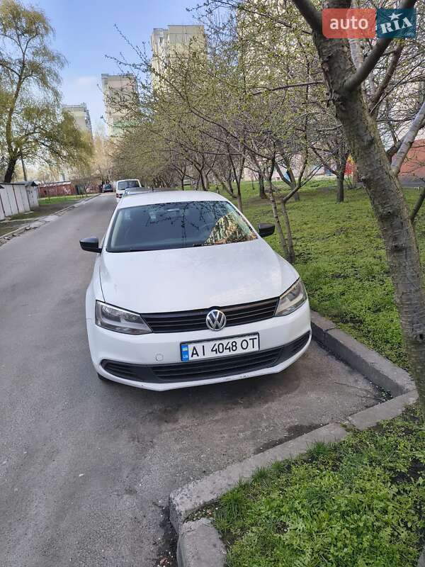 Volkswagen Jetta 2014