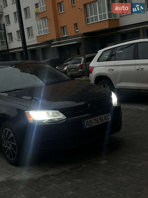 Volkswagen Jetta 2012