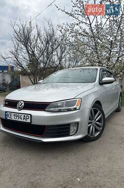 Седан Volkswagen Jetta 2013 в 