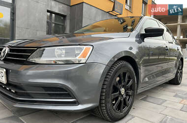 Седан Volkswagen Jetta 2014 в 