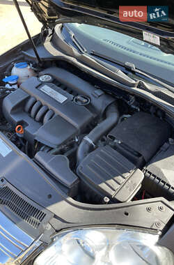 Седан Volkswagen Jetta 2008 в 