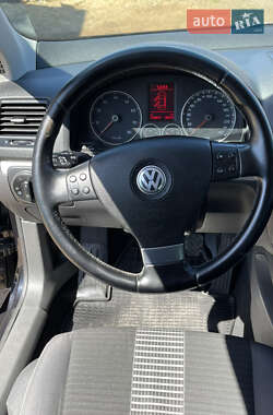 Седан Volkswagen Jetta 2008 в 