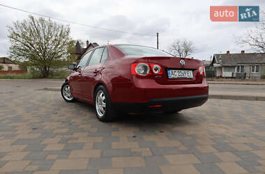 Седан Volkswagen Jetta 2006 в 