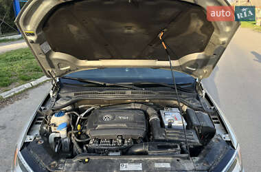 Седан Volkswagen Jetta 2014 в 