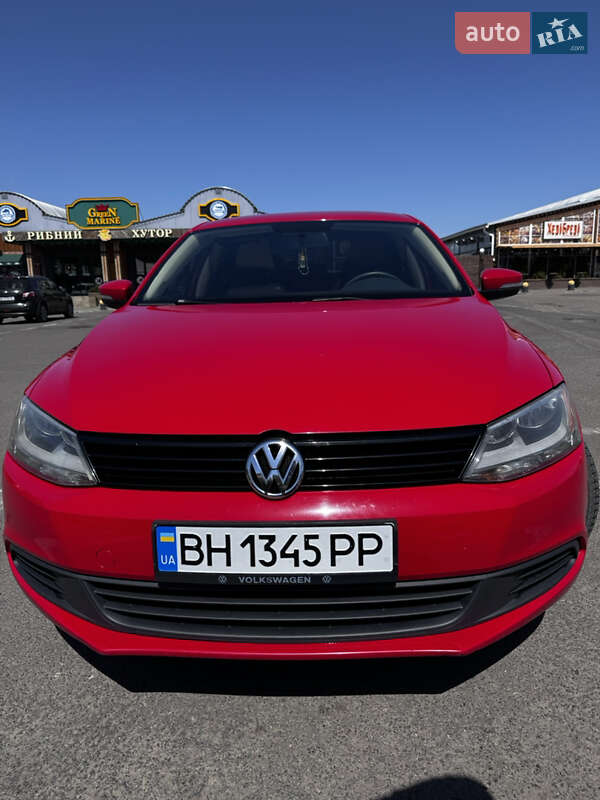 Седан Volkswagen Jetta 2014 в Одесі