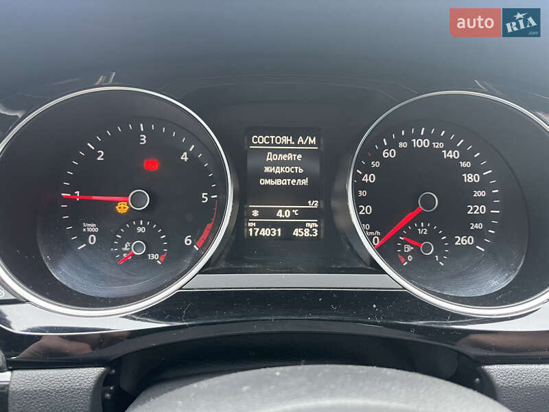 Седан Volkswagen Jetta 2016 в Сумах