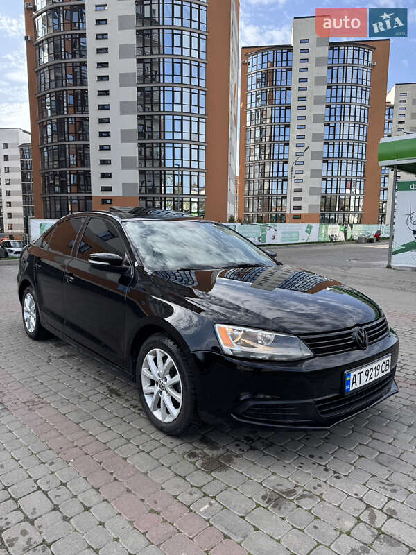 Седан Volkswagen Jetta 2011 в Ивано-Франковске фото 4 Седан Volkswagen Jetta 2011 в Ивано-Франковске